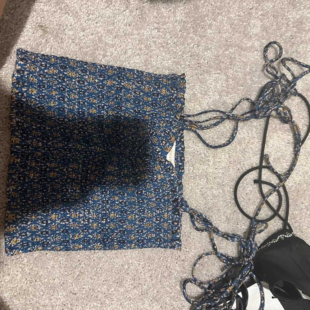 Pookie & Sebastian top